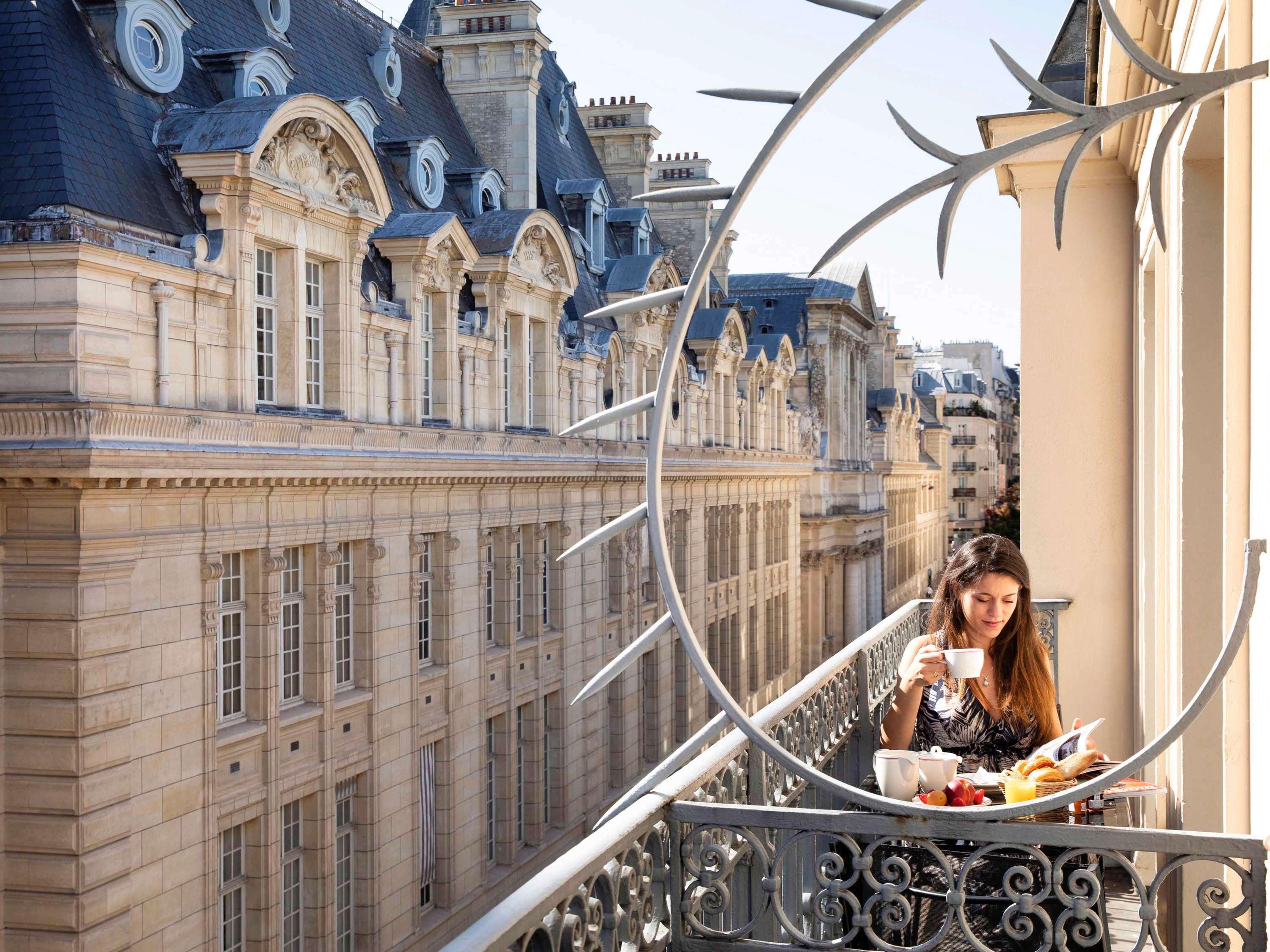 Hotel Mercure La Sorbonne Saint-Germain-Des-Pres Париж Экстерьер фото